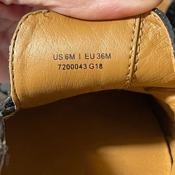 Patricia Nash Fia Black Leather Slip-on Loafer‎ Flats Size 6 - Picture 3 of 10